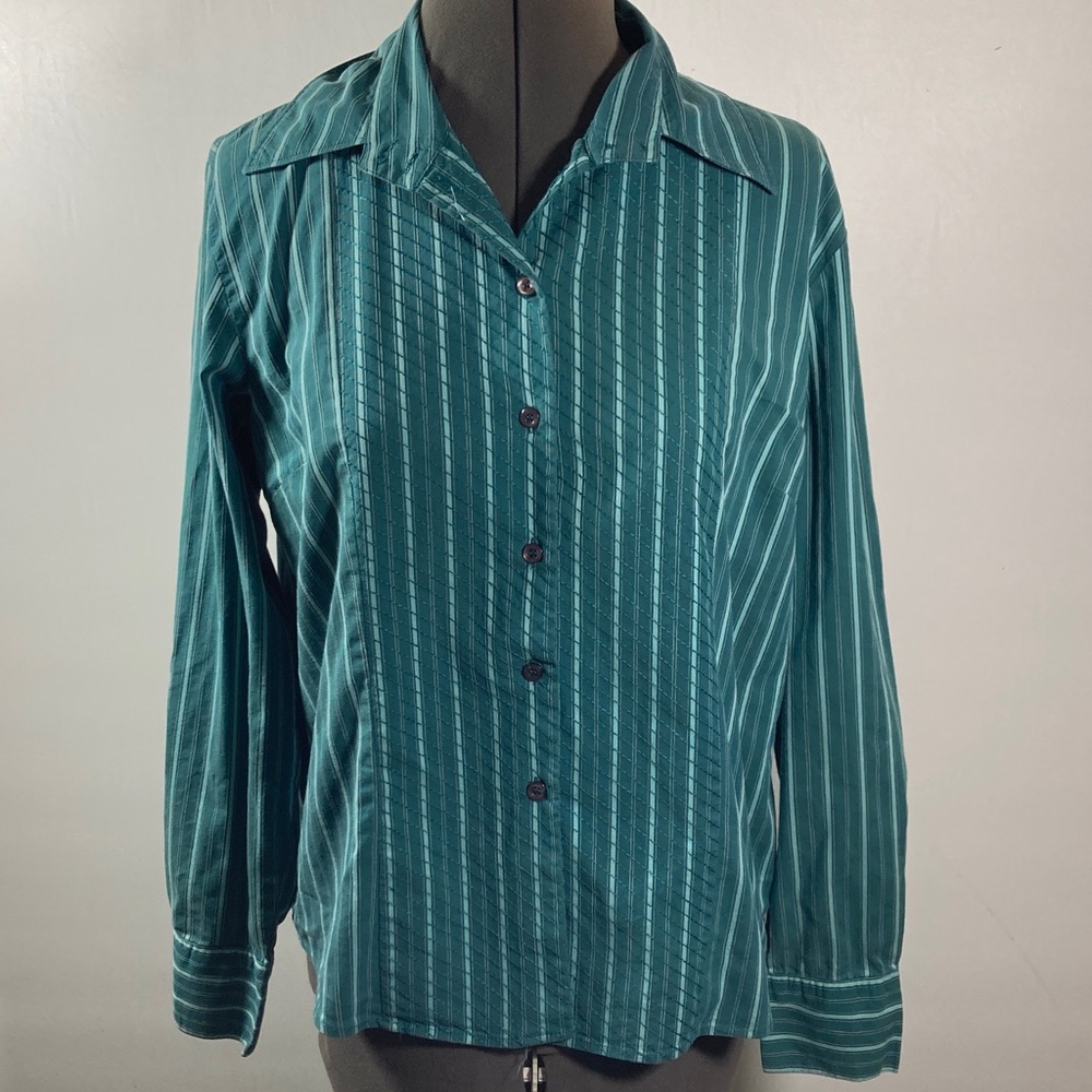 Goodclothes Top Women Size M Teal Textured Stretch Button Long Sleeve Relax Fit